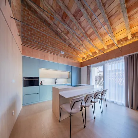 Turisticos De Centro Nf *