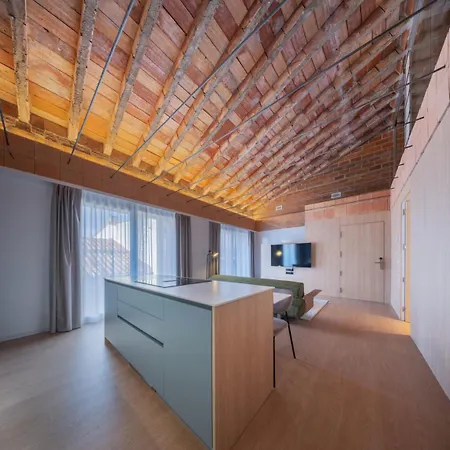 Turisticos De Centro Nf * סוריה